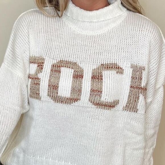 Elan ROCK Winter White Bronze Lettering Oversize Mock Neck Slouchy Sweater - L - Picture 12 of 15